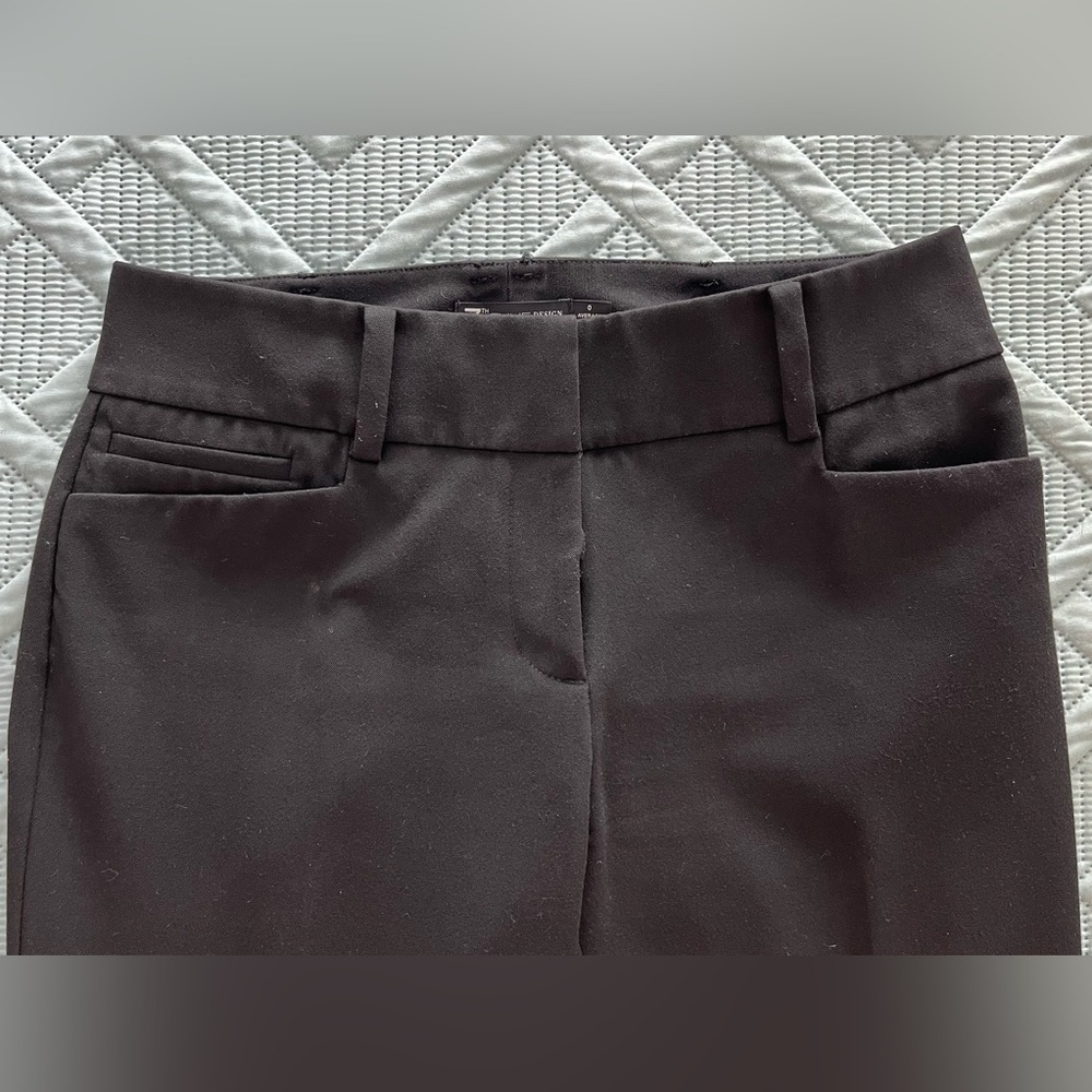 New York & Company straight leg pant in black